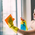 Ocu revela el mejor limpiacristales para dejar tus ventanas impecables